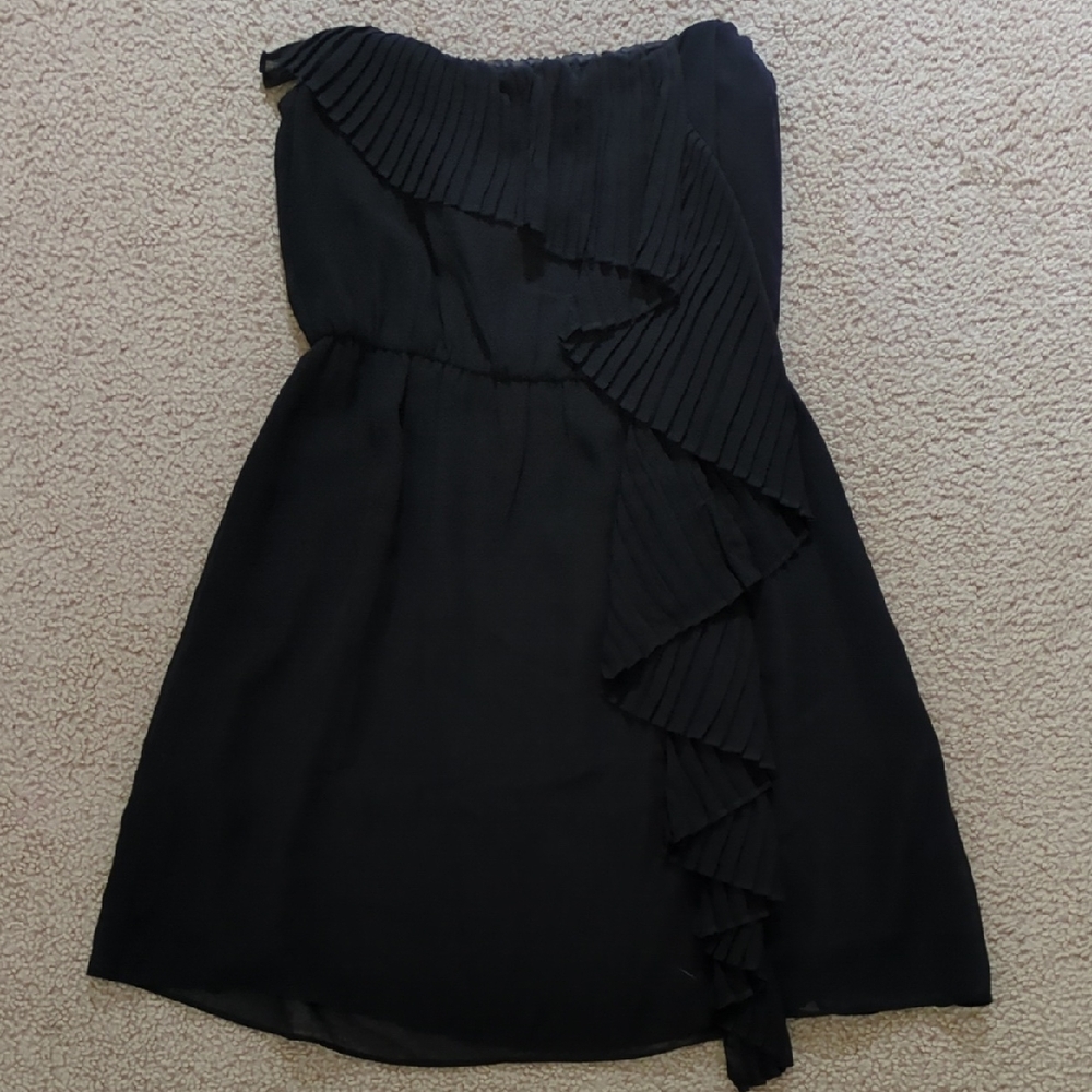BCBGeneration Lightweight Black Strapless Dress with Pleated Detail